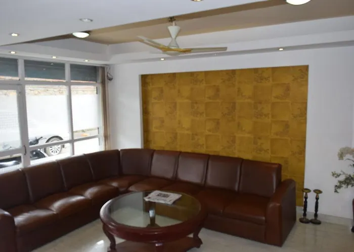 Hotel Nandini